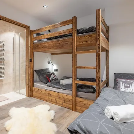 Seven Summits - Pool - Sauna - Jacuzzi - By Cozee *