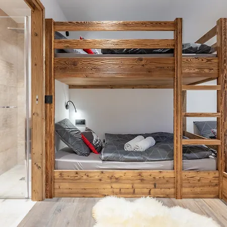 Seven Summits - Pool - Sauna - Jacuzzi - By Cozee * 霞慕尼