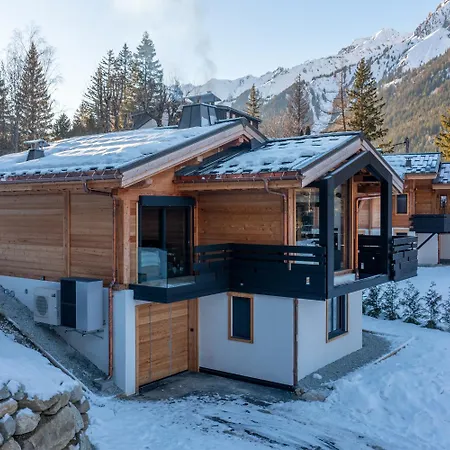 Seven Summits - Pool - Sauna - Jacuzzi - By Cozee Alpesi faház