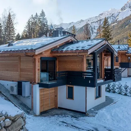 Chalé Seven Summits - Pool - Sauna - Jacuzzi - By Cozee