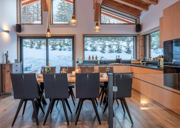 Chalet Seven Summits - Pool - Sauna - Jacuzzi - By Cozee