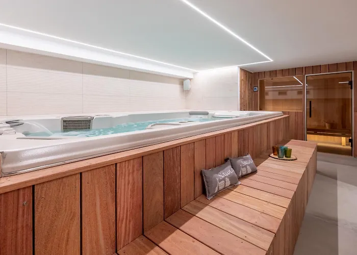 Seven Summits - Pool - Sauna - Jacuzzi - By Cozee Шале *